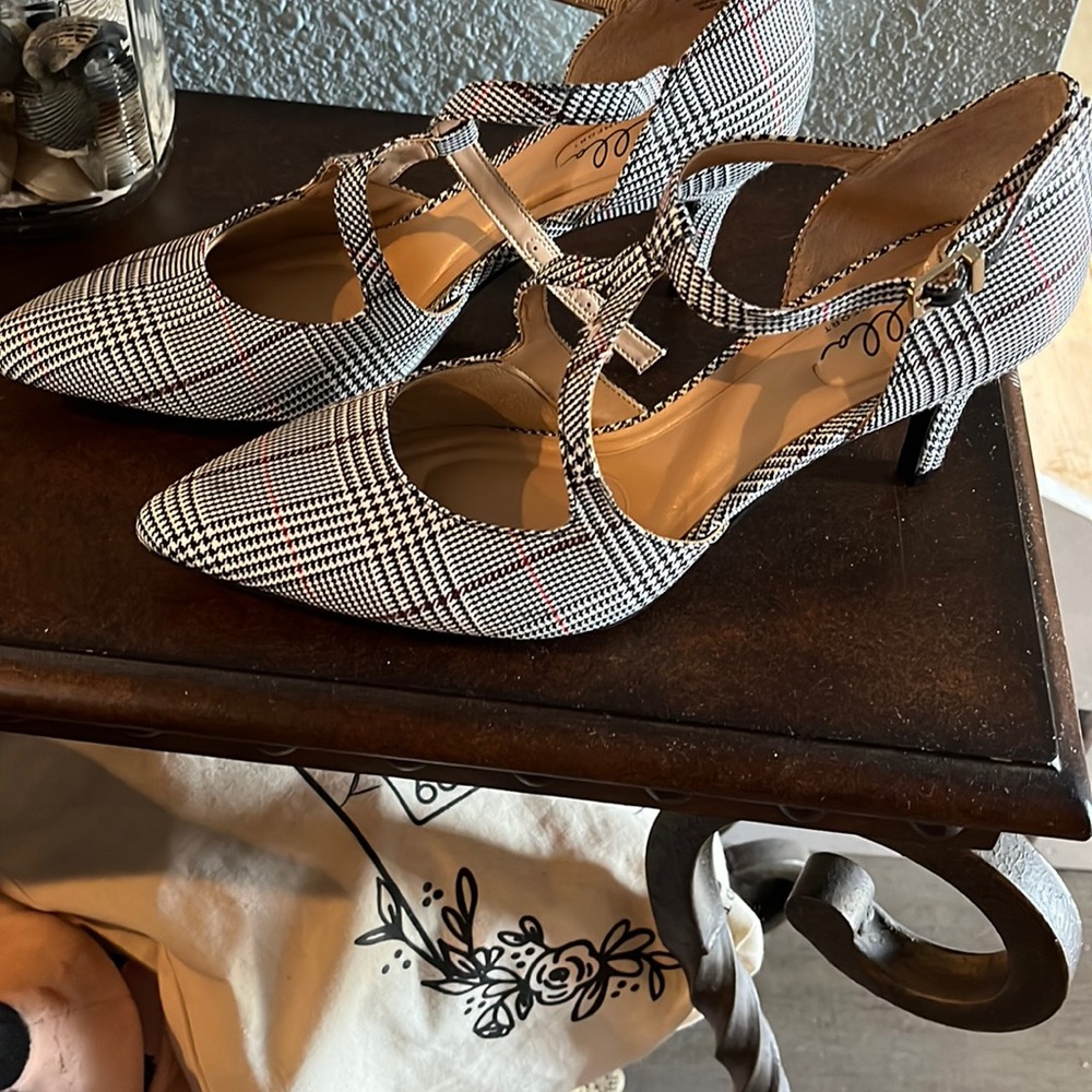 Shoes